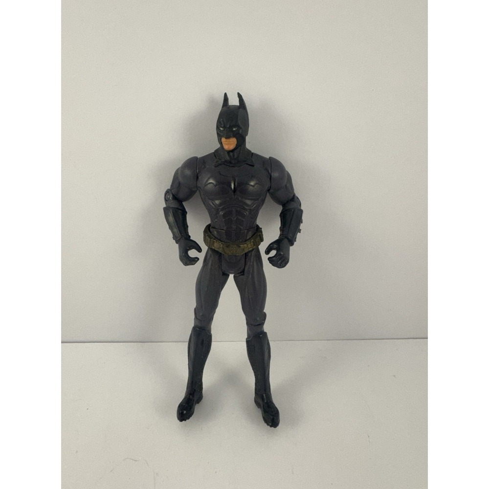 2005 Batman Begins 5.5" Action Figures Bomb Blast Batman Loose
